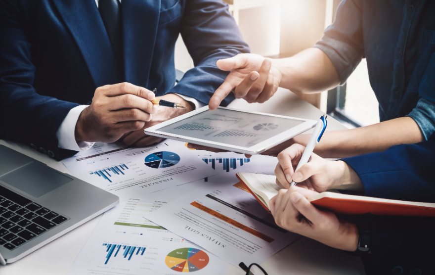 The Connection Between Personal Financial Goals and Wealth Management